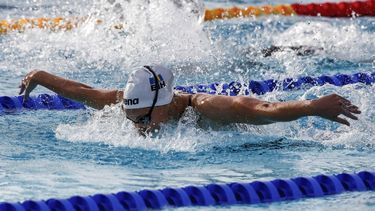 epa10126352 Lana Pudar of Bosnia in action during the women's 200m butterfly final at the European Aquatics Championships Rome 2022, Italy, 17 August 2022.  EPA/ANGELO CARCONI