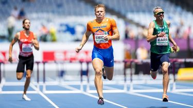 ROME - Nick Schmidt in actie op de 400 meter horde op de vierde dag van de Europese kampioenschappen atletiek. ANP IRIS VAN DEN BROEK