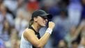 Poland's Iga Swiatek celebrates her victory over Russia's Anna Kalinskaya during their women's singles third round match on day seven of the US Open tennis tournament at the USTA Billie Jean King National Tennis Center in New York City, on August 30, 2025. 
CHARLY TRIBALLEAU / AFP