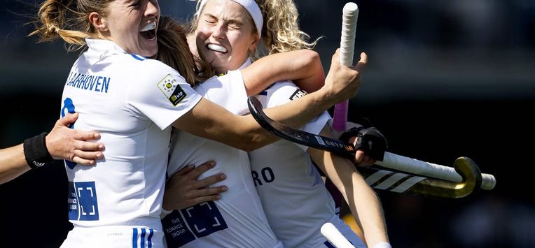 DEN BOSCH - Yibbi Jansen (R) van SCHC viert de 0-1 in de finale tegen HC 's Hertogenbosch van de Euro Hockey League. KOEN VAN WEEL / ANP