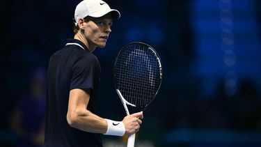 Italy's Jannik Sinner reacts during his semi-final match against Norway's Casper Ruud  at the ATP Finals tennis tournament in Turin on November 16, 2024. 
Marco BERTORELLO / AFP