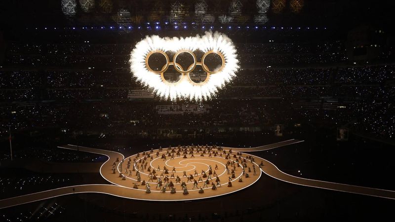 epa12710100 Fire works on the olympic rings during a performance during the Opening Ceremony of the Milano Cortina 2026 Winter Olympic Games, in Milan, Italy, 06 February 2026.  EPA/TERESA SUAREZ