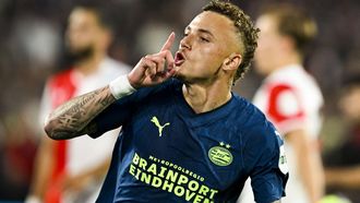 2023-08-04 21:39:57 ROTTERDAM - Noa Lang of PSV Eindhoven juicht na het scoren van 0-1 tijdens de 27ste editie van de Johan Cruijff Schaal tussen landskampioen Feyenoord en bekerwinnaar PSV in Feyenoord Stadion De Kuip op 4 augustus 2023 in Rotterdam, Nederland. ANP OLAF KRAAK