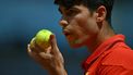 Spain's Carlos Alcaraz prepares to serve to Serbia's Novak Djokovic during their men's singles final tennis match on Court Philippe-Chatrier at the Roland-Garros Stadium during the Paris 2024 Olympic Games, in Paris on August 4, 2024.  
Patricia DE MELO MOREIRA / AFP