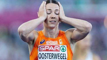 BIRMINGHAM - Emma Oosterwegel in actie op de 800 meter tijdens de finale van de meerkamp op de zesde dag van de EK atletiek. IRIS VAN DEN BROEK / ANP