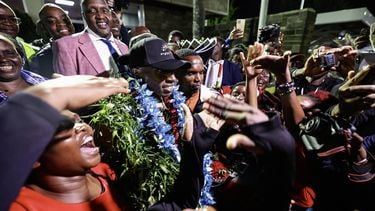 epaselect epa12922726 Kenyan world marathon record holder Sabastian Sawe (C) is welcomed on arrival at Jomo Kenyatta International Airport (JKIA) in Nairobi, Kenya, 29 April 2026. Sawe became the first person to run a sub-two-hour marathon in an official sanctioned competition, clocking 1:59:30 at the London Marathon on 26 April. He was received at the airport by government officials, including Sports Cabinet Secretary Salim Mvurya and Athletics Kenya President Jackson Tuwei, as well as family members.  EPA/DANIEL IRUNGU