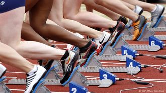 2008-07-05 00:00:00 AMSTERDAM - Start bij het hardlopen tijdens het NK atletiek in het Olympisch Stadion in Amsterdam. ANP PHOTO XTRA KOEN SUYK