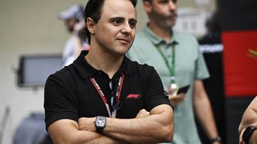 2022-11-10 17:00:51 Former Brazilian driver Felipe Massa is seen in the paddock during the first day of the Formula One Brazil Grand Prix at the Autodromo Jose Carlos Pace, better known as Interlagos, in Sao Paulo, Brazil, on November 10, 2022. 
MAURO PIMENTEL / AFP