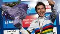 Giorgia Bronzini of Italy poses with her new gold medal on the podium after winning the Women's Elite Road Race competition, on September 24, 2011, in Copenhagen. The UCI Cycling Road World Championships are held in Denmark's capital from September 19 to 25. AFP PHOTO/JONATHAN NACKSTRAND
JONATHAN NACKSTRAND / AFP
