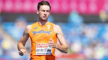 BIRMINGHAM - Liam van der Schaaf in actie op de kwalificatie 110 meter horden tijdens de tweede dag van de EK atletiek. IRIS VAN DEN BROEK / ANP