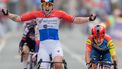 epa12859080 Dutch cyclist Lorena Wiebes of Team SDS Worx - Protime crosses the finish line to win the In Flanders Fields women's cycling race over 135 kilometres with start and finish in Wevelgem, Belgium, 29 March 2026.  EPA/OLIVIER MATTHYS