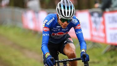 2023-02-11 01:00:00 Netherland's Ceylin Del Carmen Alvarado competes during the Women elite race of the 'Noordzeecross' cyclocross cycling event in Middelkerke, the last race of the Superprestige competition, on February, 11 2023.  
DAVID PINTENS / BELGA / AFP