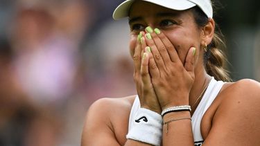 Spain's Jessica Bouzas Maneiro celebrates winning against Czech Republic's Marketa Vondrousova during their women's singles tennis match on the second day of the 2024 Wimbledon Championships at The All England Lawn Tennis and Croquet Club in Wimbledon, southwest London, on July 2, 2024. 
ANDREJ ISAKOVIC / AFP