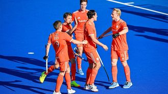 Netherlands' Pepijn van der Heijdan (2nd R) celebrates his goal with teammates during the men's field hockey match between the Netherlands and Spain in the FIH Hockey Pro League in Sydney on February 7, 2025. 
Izhar KHAN / AFP