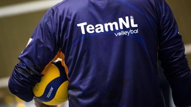 ARNHEM - Sfeerbeeld van de training van de Nederlandse vrouwenploeg volleybal in aanloop naar de olympische kwalificatieperiode. ANP SEM VAN DER WAL