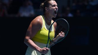epa11829641 Aryna Sabalenka of Belarus reacts during a round 3 match of the Australian Open against Clara Tauson of Denmark at Melbourne Park in Melbourne, 17 January 2025.  EPA/JOEL CARRETT AUSTRALIA AND NEW ZEALAND OUT