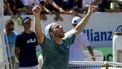 epa12203246 Tallon Griekspoor of the Netherlands celebrates winning against Corentin Moutet of France during their men's individual final of the ATP 250 Mallorca Championships tennis tournament in Santa Ponsa, Mallorca, Spain, 28 June 2025.  EPA/MIQUEL A. BORRAS