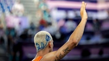 PARIJS - Worthy de Jong van Nederland in actie tegen China op de Olympische Spelen, tijdens de groepswedstrijd op het onderdeel 3x3. ANP ROBIN VAN LONKHUIJSEN