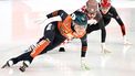 epa11895881 Dutch Xandra Velzeboer (L) competes during the women's 500m quarterfinal at the ISU Short Track World Tour in Assago near Milan, Italy, 14 February 2025. The sixth edition of the short track World Tour will run from 14 to 16 February 2025 and will also be the official test event for the Milan-Cortina 2026 Olympic Games.  EPA/Daniel Dal Zennaro