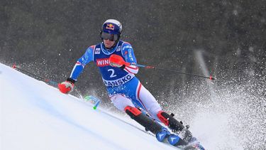 epa11144186 Clement Noel of France in action during the first run in slalom race at the FIS Alpine Skiing World Cup event in Bansko, Bulgaria, 11 February 2024.  EPA/VASSIL DONEV