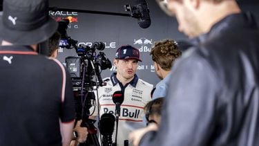 SILVERSTONE - Max Verstappen (Red Bull Racing) staat de pers te woord op het circuit van Silverstone in aanloop naar de Grote Prijs van Groot-Brittannië. ANP SEM VAN DER WAL
