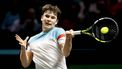 ROTTERDAM - Mees Rottgering in actie tegen Quentin Halys op de tweede dag van het ABN AMRO tennistoernooi in Ahoy Rotterdam. BAS CZERWINSKI / ANP