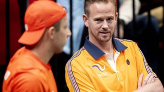 GRONINGEN - Coach Kristof Vliegen en Tallon Griekspoor op de eerste dag van het Daviscup Qualifiers duel tussen Nederland en Zwitserland in Martiniplaza. De winnaar van de ontmoeting plaatst zich voor groepsfase van de Daviscup Final. ANP SANDER KONING