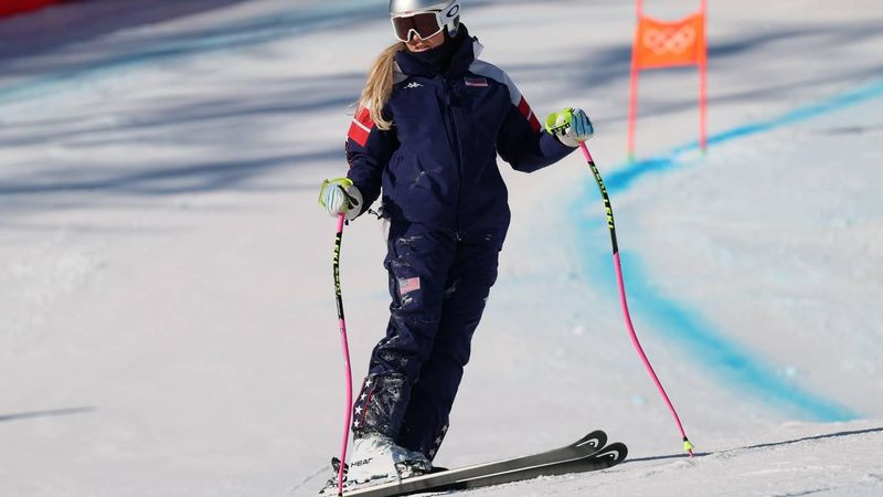 epa12715420 Lindsey Vonn of USA warms up ahead of the Women's Downhill of the Alpine Skiing competition, at the Milano Cortina 2026 Winter Olympic, Tofane ski centre in Cortina d'Ampezzo, Italy, 08 February 2026.  EPA/ANDREA SOLERO