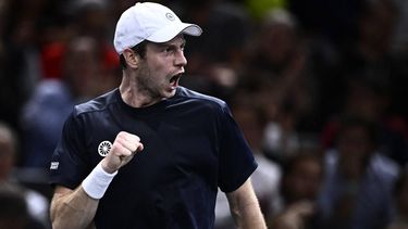 2023-10-30 19:24:09 Netherlands' Botic Van Den Zandschulp celebrates after winning his men's singles match against France's Adrian Mannarino on day one of the Paris ATP Masters 1000 tennis tournament at the Accor Arena - Palais Omnisports de Paris-Bercy - in Paris on October 30, 2023. 
JULIEN DE ROSA / AFP