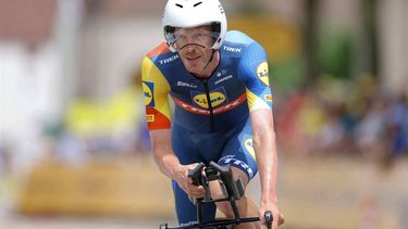 Lidl - Trek team's Belgian rider Tim Declercq cycles to the finish line of the 7th stage of the 111th edition of the Tour de France cycling race, 25,3 km individual time trial between Nuits-Saint-Georges and Gevrey-Chambertin, on July 5, 2024. 
Thomas SAMSON / AFP