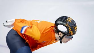 MILAAN - Shorttracker Jens van ’t Wout tijdens een training in het Milano Ice Skating Area. ROBIN VAN LONKHUIJSEN / ANP
