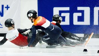 ROTTERDAM - Jens van 't Wout tijdens de heats op de 500m op het WK shorttrack in Ahoy. ANP IRIS VAN DEN BROEK