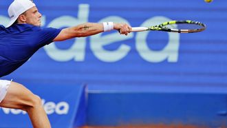 epa12249495 Jesper de Jong, Netherlands, during the men's singles final against Luciano Darderi, Italy, at the Nordea Open tennis tournament in Bastad, Sweden, 20 July 2025.  EPA/Björn Larsson Rosvall  SWEDEN OUT