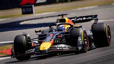 SILVERSTONE - Max Verstappen (Red Bull Racing) tijdens de 1e vrije training op het circuit van Silverstone in aanloop naar de Grote Prijs van Groot-Brittannië. ANP SEM VAN DER WAL