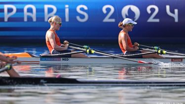 epa11508160 Lisa Scheenaard and Martine Veldhuis of the Netherlands in action during the Women Double sculls semifinal of the Rowing competitions in the Paris 2024 Olympic Games, at the Vaires-sur-Marne Nautical Stadium in Vaires-sur-Marne, France, 30 July 2024.  EPA/ALI HAIDER