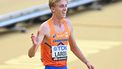 Netherlands' Niels Laros celebrates setting the Dutch National record in the men's 1500m semi-final during the World Athletics Championships at the National Athletics Centre in Budapest on August 20, 2023. 
Attila KISBENEDEK / AFP