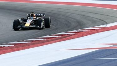Red Bull Racing's Dutch driver Max Verstappen races during the United States Formula One Sprint at the Circuit of the Americas in Austin, Texas, on October 18, 2025. 
RONALDO SCHEMIDT / AFP