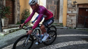 epa12814048 Dutch cyclist Mathieu Van Der Poel of the Alpecin–Premier Tech team before the start of the fourth stage, from Tagliacozzo to Martinsicuro, 213 km, of the 61st edition of the Tirreno-Adriatico, 12 March 2026.  EPA/ROBERTO BETTINI