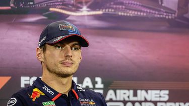 epa11613647 Dutch driver Max Verstappen of Red Bull Racing attends the drivers' press conference for the Singapore Formula One Grand Prix at the Marina Bay Street Circuit, Singapore, 19 September 2024. The Singapore Formula One Grand Prix takes place on 22 September 2024.  EPA/TOM WHITE