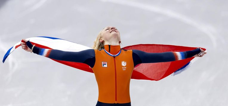 MILAAN - Xandra Velzeboer tijdens de finale 1000 meter bij het shorttrack schaatsen in de Milano Ice Skating Area op de Olympische Winterspelen van Milaan. ROBIN VAN LONKHUIJSEN / ANP