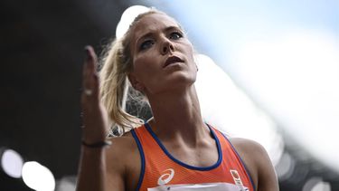 epa09393090 Nadine Broersen of the Netherlands in the High Jump of the Heptathlon during the Athletics events of the Tokyo 2020 Olympic Games at the Olympic Stadium in Tokyo, Japan, 04 August 2021.  EPA/CHRISTIAN BRUNA