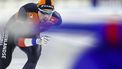 HEERENVEEN - Patrick Roest (NED) in actie op de 5000 meter mannen tegen Davide Ghiotto (ITA) op de EK afstanden. ANP VINCENT JANNINK