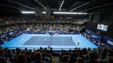 Dutch Tallon Griekspoor and Dutch Botic Van de Zandschulp play against Indian Rohan Bopanna and Dutch Matwe Middelkoop (R) during their men's doubles final match, at the European Open Tennis ATP tournament, in Antwerp, on October 23, 2022.   
DAVID PINTENS / BELGA / AFP