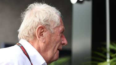 epa11208803 Red Bull motorsport advisor Helmut Marko walks in the paddock ahead of the Formula 1 Saudi Arabia Grand Prix at the Jeddah Corniche Circuit in Jeddah, Saudi Arabia, 09 March 2024.  EPA/ALI HAIDER