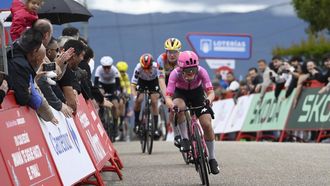 Team EF Education - Cannondale's Swiss rider Noemi Ruegg arrives to the finish in first place followed by Team Boels - Dolmans Cyclingteam's Belgian rider Lotte Kopecky and Team FDJ - SUEZ's German rider Franziska Koch, at the end of the first stage of the 2026 La Vuelta Femenina cycling tour of Spain, a 113.9 km race between Marin and Salvaterra do Mino, on May 3, 2026.  
Miguel RIOPA / AFP