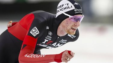 HEERENVEEN - Jesse Speijers in actie tijdens de 5.000m heren van het wereldbekerkwalificatietoernooi in ijsstadion Thialf. Het langebaanseizoen start met dit driedaagse kwalificatietoernooi voor de wereldbeker. ANP VINCENT JANNINK