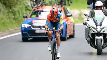 Lidl-Trek's Spanish rider Carlos Verona rides during the 15th stage of the 108th Giro d'Italia cycling race of 219kms from Fiume Veneto to Asiago on May 25, 2025. 
Luca Bettini / AFP