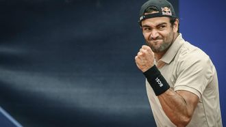 Italy's Matteo Berrettini reacts after winning the first set during his final match at the Swiss Open tennis tournament against France's Quentin Halys, in Gstaad, on July 21, 2024. 
GABRIEL MONNET / AFP