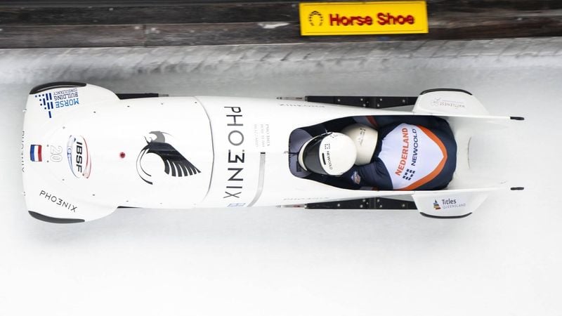 epa12640624 Dave Wesselink/ Jelen Franjic of Netherlands in action during the Mens 2-Bob World Cup in St. Moritz, Switzerland, on Saturday, January 10, 2026.  EPA/MAYK WENDT