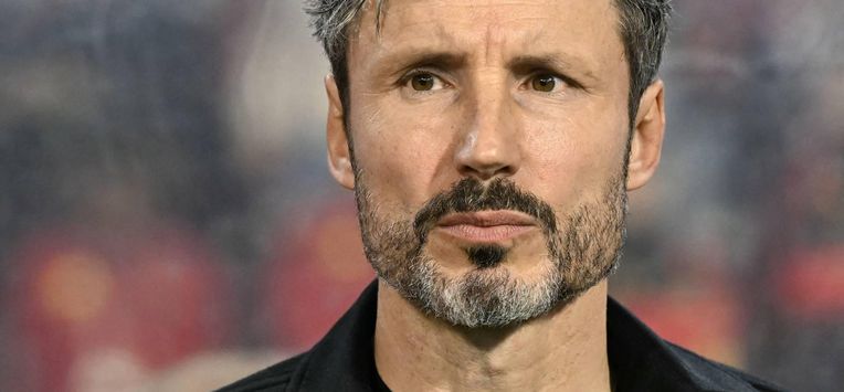 Belgium's Dutch head coach Mark van Bommel is seen ahead of the UEFA Nations League Group A1 football match between Belgium and France at King Baudouin Stadium in Brussels on September 28, 2026.  
NICOLAS TUCAT / AFP